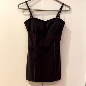 Lululemon purple strappy tank with built in bra